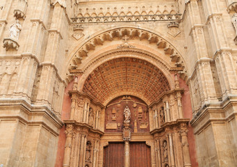 Fototapeta premium Latin Over Door