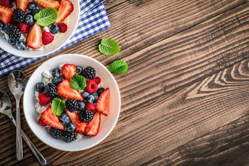 Cottage cheese with fresh berries