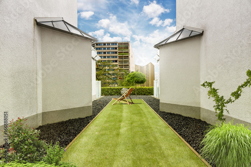 "Gartenterrasse" Stockfotos und lizenzfreie Bilder auf Fotolia.com