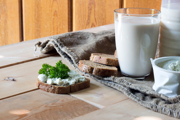 Sandwiches with cream cheese