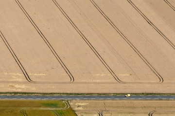Vue aérienne de champs dans l'Eure en France