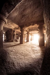 Elephanta Höhlen bei Mumbai, Indien © Daniel Dörfler