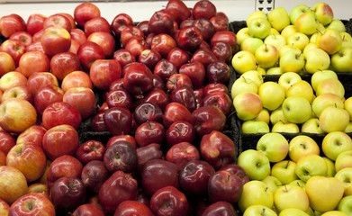 different colored apples