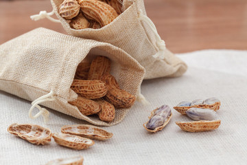 boiled peanuts on sack burlap
