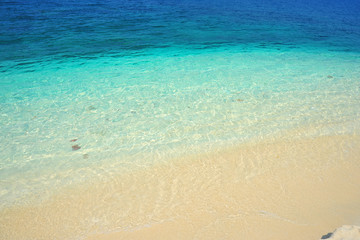 Fototapeta na wymiar White Sand Beach on Tropical Islands