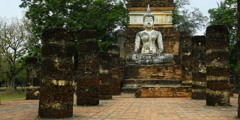 statue of buddha,in the historical park of Sukhothai,Thailand 