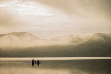 朝陽 湖 ボート