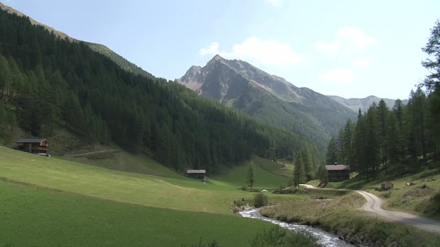 Volkzeinerh&uuml;tte, Volkzeiner H&uuml;tte, Volkzeiner, Talschluss, Alm, Haus, H&auml;user, bewirtschaftet, Winkeltal, Weg, Villgraten, Au&szlig;ervillgraten, Osttirol, 