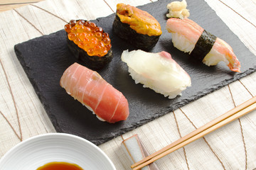 Japanese style sushi set - 166980446