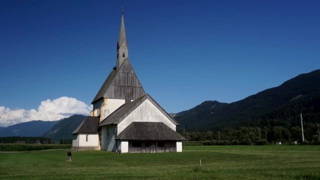 Berg im Drautal, Berg, Kirche, Denkmal, Athanasius, Heiliger Athanasius, Filialkirche, Fresko, Mittelalter, Feld, Gotik, Sp&auml;tgotik