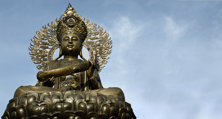 Fototapeta premium Buddhist statue