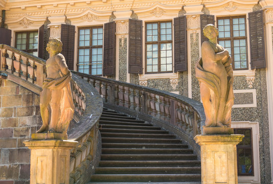 Geschwungene Schlosstreppe, Favorite Rastatt
