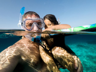 PEOPLE UNDERWATER