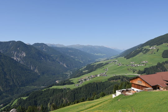 Osttirol, Pustertal, Pustertaler Höhenstraße, Lienz, Sillian, Sommer, Wiese, Dorf, Abfaltersbach, Assling, Ried, Goll, Ass, Anras, Winkl