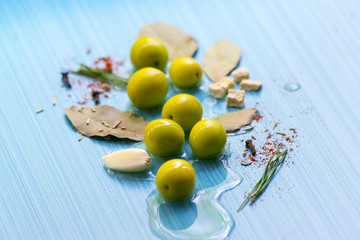 Olives, olive oil, salt, spices, Bay leaf