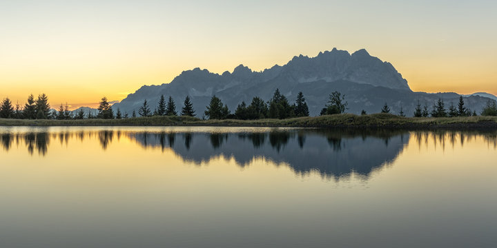 Wilderkaiser mit See