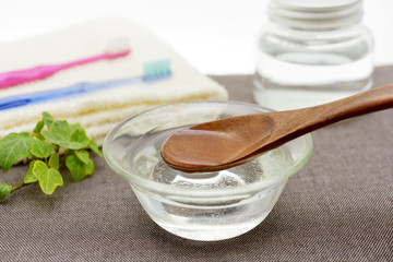 Coconut oil pulling - image of oral care   ココナッツオイルプリング