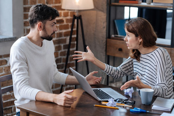 Fototapeta premium Nice young couple having an argument