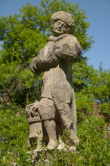 Fototapeta na wymiar Castle Wolfsgarden sculptures 