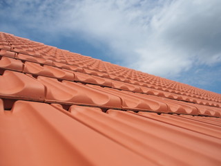 Neues Dach: Dachpfannen, Dachziegel, Dachsanierung