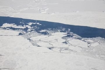 Fototapeta na wymiar Antarctic Flight