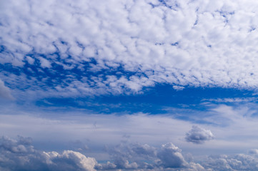 Fototapeta premium Blue sky with white clouds, cirrocumulus, background, nature.