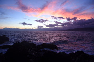 台風一過　夕焼けの海