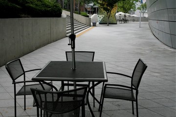 Umbrella dining table and chair
