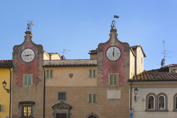 Toskana-Impressionen, Vinci-Rathaus im Chianti-Gebiet (Geburtsort von Leonardo da Vinci)