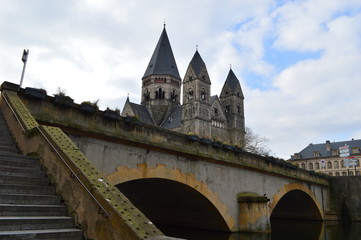Fototapeta na wymiar Temple Neuf in Metz, France