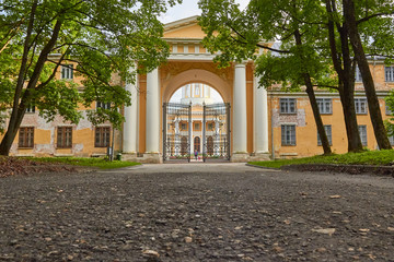 Fototapeta na wymiar Arkhangelskoye estate, Russia