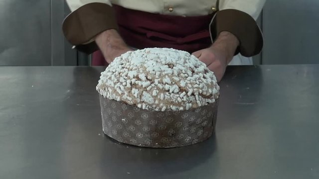 Panettone artigianele in pasticceria