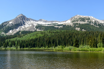 Fototapeta na wymiar The Scenic Beauty of the Colorado Rocky Mountains