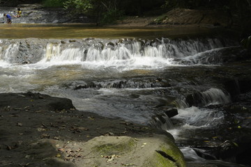 Wasserfälle und Wasserspiele in Asien