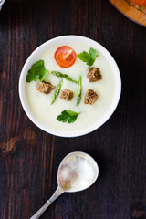 Top view of asparagus cream soup.