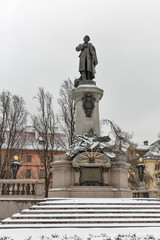 Fototapeta premium Monument of Polish poet Adam Mickiewicz in Warsaw, Poland.