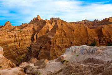 Fototapeta na wymiar Badlands National Park in South Dakota, is a large, remote area of spectacular rock formations..