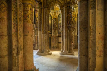 Fotobehang El convento de Cristo de Tomar es uno de los monumentos históricos más importantes de Portugal y ha estado en la lista de patrimonio mundial de UNESCO desde 1983. © jjmillan