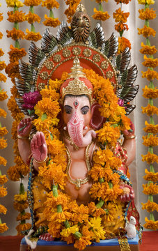 Ganesh idol 