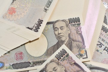 大金（一万円札）