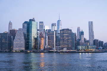Fototapeta na wymiar New York City Sunrise 
