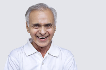 Obraz premium Close-up of smiling senior man 