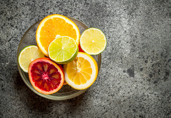Fresh citrus fruit in a bowl.