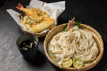 手打ちうどん　Japanese noodles homemade udon