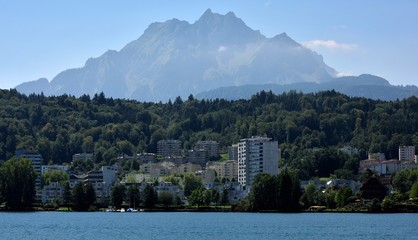 lac des quatre-cantons...lucerne