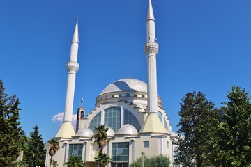 Fototapeta premium The Ebu Bekr Mosque, or Great Mosque, in the center of Shkoder, Albania, South-East Europe.