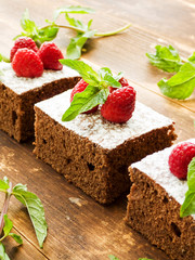 Brownie with berries