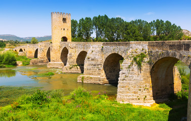 Fototapeta na wymiar View of old stone bridge over Ebro. Frias