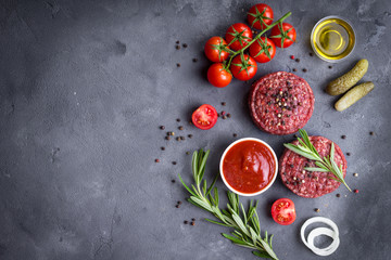 Meat patties with seasonings
