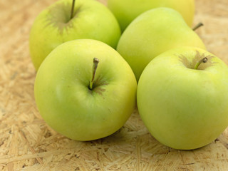  Kornäpfel, Weißer Klarapfel